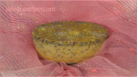 Мыло-скраб "Маковое" с апельсином и мускатным орехом